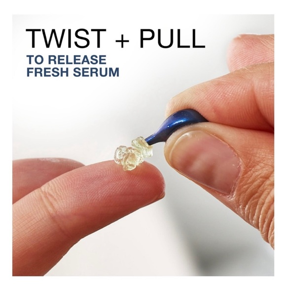 Nib Neutrogena Rapid Wrinkle Repair Retinol Face Serum Capsules, 30 ct - Picture 4 of 12